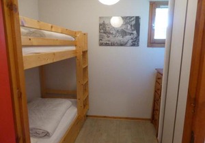 Charmant appart rénové 4 pers, balcon sud, plein centre, proche ski et piscine! - FR-1-342-187