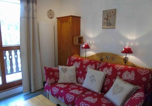 Charmant studio à Valfréjus, proche télécabine, commerces, balcon, 4 pers, animaux admis. - FR-1-561-10
