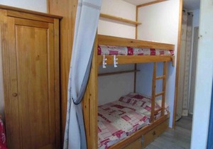 Charmant studio à Valfréjus, proche télécabine, commerces, balcon, 4 pers, animaux admis. - FR-1-561-10