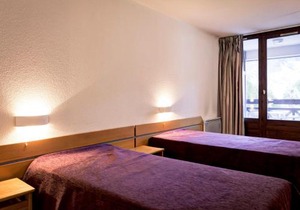 Charmant studio avec balcon, WiFi et parking - 4 couchages - Brides-les-Bains - FR-1-512-59