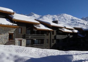Charmant studio divisible skis aux pieds, 4 pers, proche commerces et remontées, animaux admis - FR-1-182-198