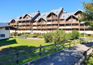 Charmant studio rénové au centre de Samoëns, avec balcon, parking et accès bus à 150m - FR-1-624-106