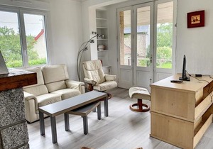 Charmante Maison à Carolles, Proche Bourg et Vallée des Peintres, Jardin et Confort Moderne - FR-1-361-385