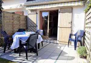 Charmante Maison avec Piscine, Tennis, Proche Mer - Idéal Famille - FR-1-392-140