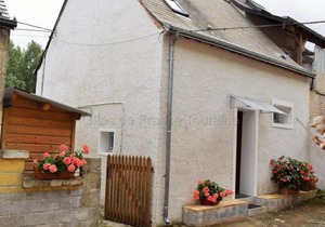 Charmante maison avec terrasse près des châteaux de la Loire, idéale pour familles et animaux acceptés - FR-1-381-154