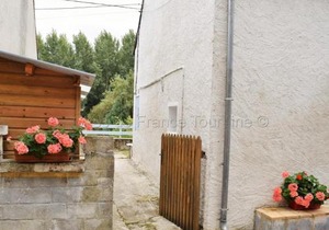 Charmante maison avec terrasse près des châteaux de la Loire, idéale pour familles et animaux acceptés - FR-1-381-154