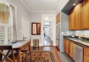 Charmer near Forsyth Park, Heated Pool Access!