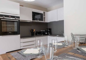 Charmette: 1-bedroom apt with parking, terrace, ski locker