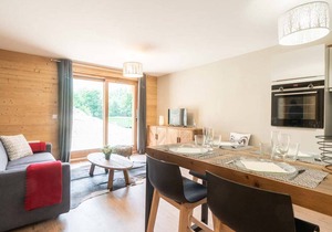 Charmette: 1-bedroom apt with parking, terrace, ski locker