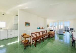 Charming and modern MONTFERRUTX with unique sea views