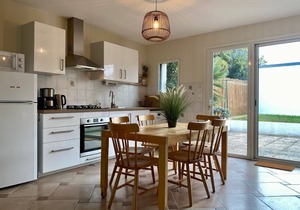 Charming 2-Bedroom Cottage Near Guérande and La Baule Beaches, with Terrace and WiFi