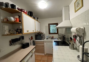 Charming 2BR Mini-Villa, 100m to Santa-Giulia Beach, Terrace, BBQ, Private Parking, A/C in Living Room