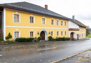 Charming Apartment in Ulrichsberg with Sauna