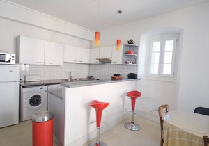 Charming apartment with balcony, wifi and pets allowed in Évian-les-Bains