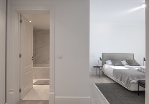 Charming Apartment in a Private Condominium with Pool (2B)