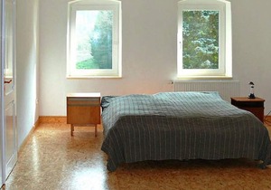 Charming attic apartment in a villa with park in Großschirma