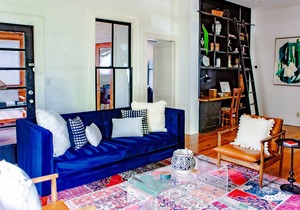 Charming bungalow & studio near downtown & SoCo