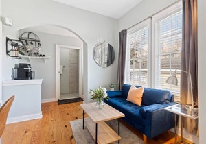 Charming & Central Apartment Downtown
