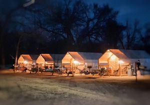 Charming, Comfy Cabin on the San Marcos River!
