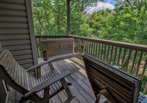 Charming Condo on Sugar w/Access to Clubhouse