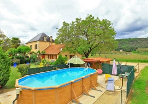 Charming Dordogne Home with Pool, Scenic Views & Family Amenities