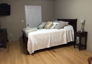 Charming Downtown Hammond Apartment
