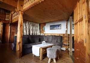 Charming duplex apartment in the center of Val d'Isère