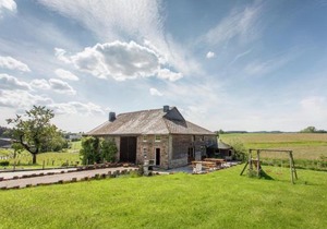Charming Farmhouse in Brisy