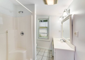 Charming First Floor Studio with Partial AC, WiFi, TV, and Electric Fireplace