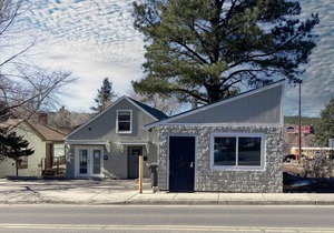 Charming getaway with a well-equipped kitchenette - walk to downtown, shopping
