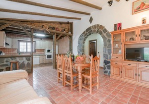 Charming Holiday Home Cortijo el Manzano with Pool, Wi-Fi & Terrace; Parking Available, Pets Allowed