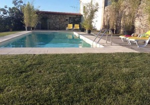 Charming House in Covelas with Pool and Mountain View
