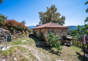 Charming house in Vilar de Ferreiros with shared pool