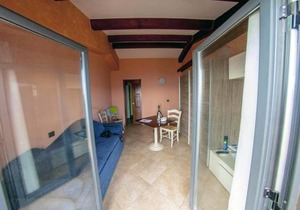 Charming house with sea view in Capo Mulini