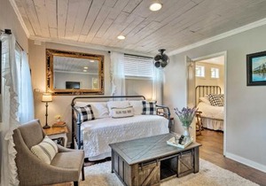 Charming Lake Travis Cottage - 21 Mi to Downtown