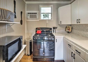 Charming Lake Travis Cottage - 21 Mi to Downtown