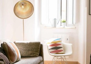 Charming Lisbon Home with Terrace St Amaro