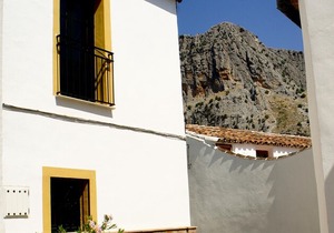 Charming mountain village house only 20 minutes from historic Ronda