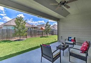 Charming Pflugerville Home about 25 Mi to Austin!