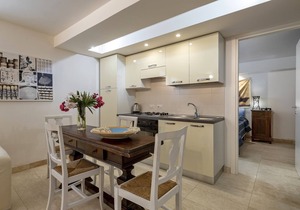 Charming Seafront Apartment with garden and patio