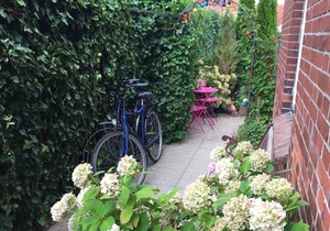 Charming, spacious town house, Friedrichstadt n. North Sea/2-4 pers