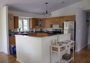 Charming & spacious beach home in Bonnet Shores, Narragansett
