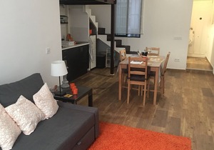 Charming studio with loft bedroom for rent in El Viso