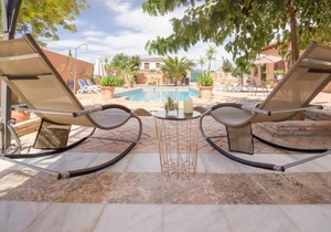Charming Villa in Padul with Private Pool Open 01/04-01/10