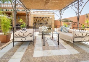 Charming Villa in Padul with Private Pool Open 01/04-01/10