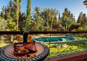 Charming villa in the heart of Marrakech palm grove