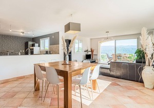 Charming Villa Near Les Vans
