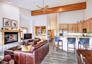 Charter Ridge 60 Apartment