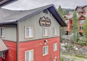 Chateau On The Ridge 408