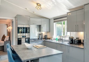 Chatsworth Superior Pet Friendly